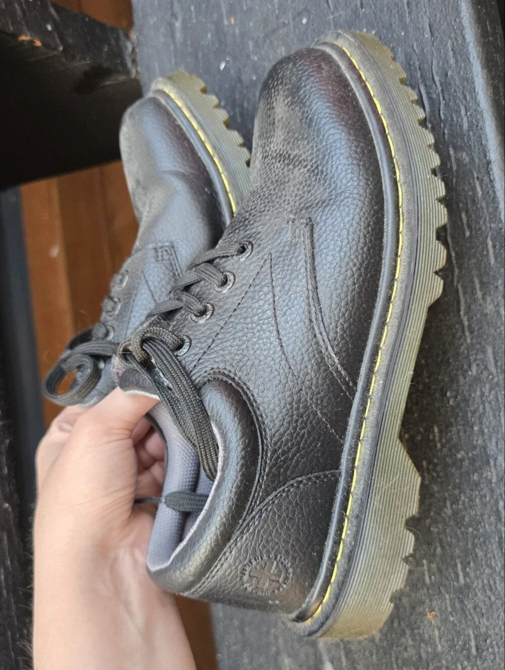 Dr. Martens Ashfield Leather Lace-Up Oxford Shoes